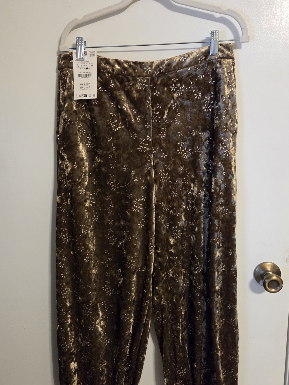 Velvet Metallic Thread Belted Suit - Picture 4 of 4